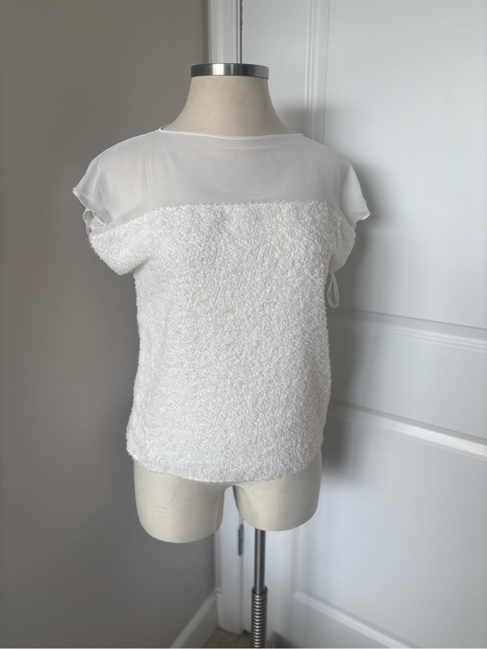 Donna Karan White Textured Short Sleeve Top with Sheer Yoke